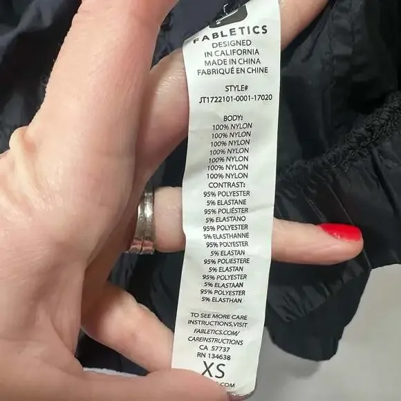 Fabletics Ziva Half-Zip Lightweight Mesh Panel Windbreaker Jacket - Picture 5 of 6